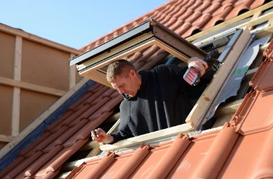 Pose de fenêtres de toit Velux à Auzers